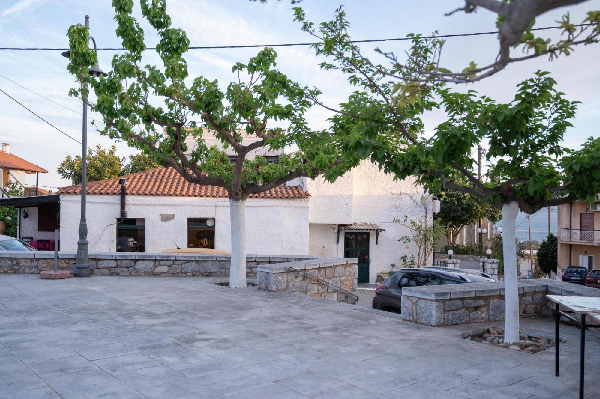 Memories Gytheio Villa Exterior photo