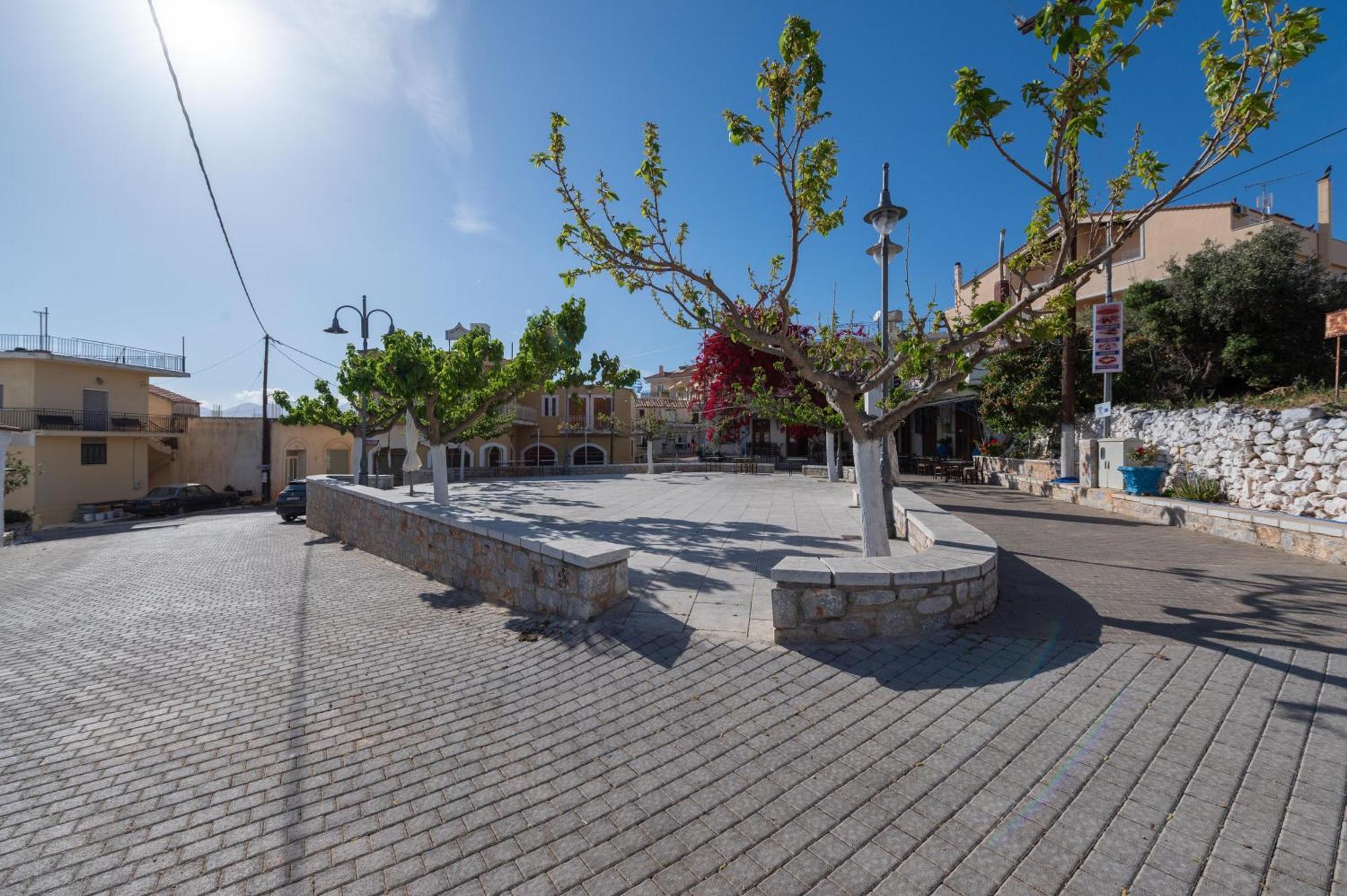 Memories Gytheio Villa Exterior photo